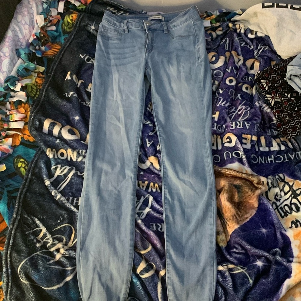 skinny jeans
